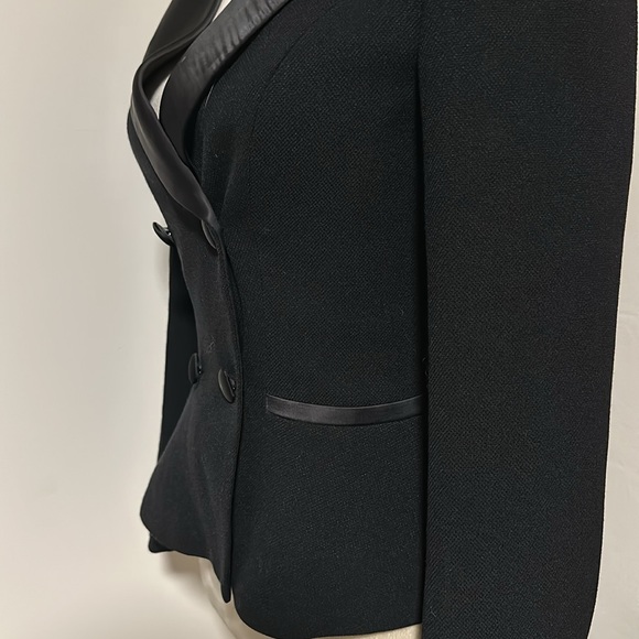 Suit jacket - Picture 3 of 5